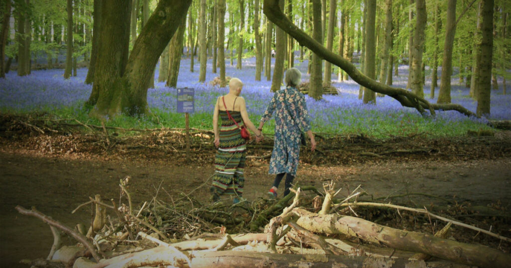 Sue and Leslie in Dockey Woods